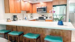 Two Bd Grd Fl, AC, wifi, Pool, Hot Tub B103