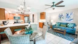 Two Bd Grd Fl, AC, wifi, Pool, Hot Tub B103