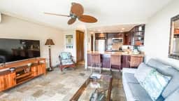 One Bd Partial Ocean, AC,wifi, Pool, Hot tub B209