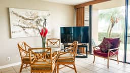 Two Bd Ocean View, Grd fl, AC, pool, hot tub D103