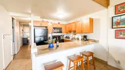 Two Bd Ocean view, AC, wifi, pool, hot tub, D307