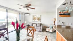 One bd Ocean grd fl, AC, wifi, pool, hot tub  D101