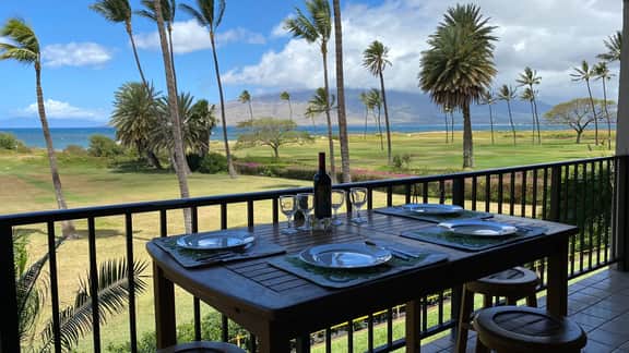 Two Bd Ocean View, pool, hot tub, wifi A203