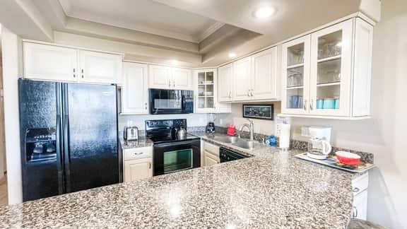 Two bd Ocean view. wifi. a/c. pool, hot tub A307