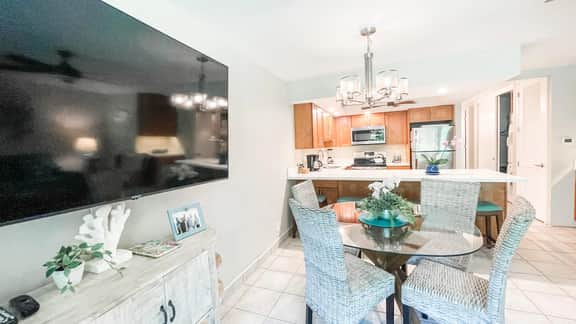 Two Bd Grd Fl, AC, wifi, Pool, Hot Tub B103