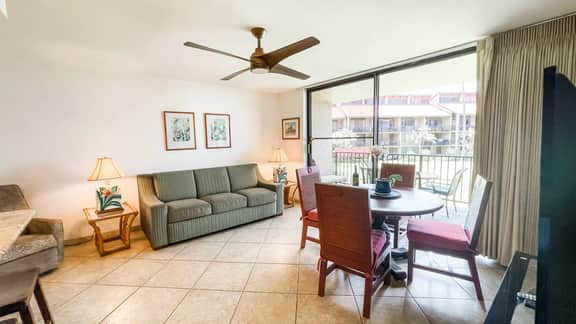 Two Bd Partial Ocean, AC,wifi, hot tub, pool B207