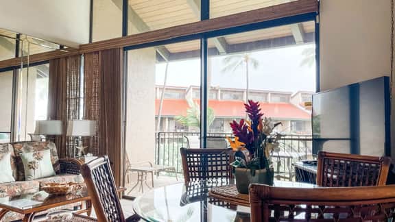 Two Bd Partial Ocean,AC,wifi, hot tub,pool B307