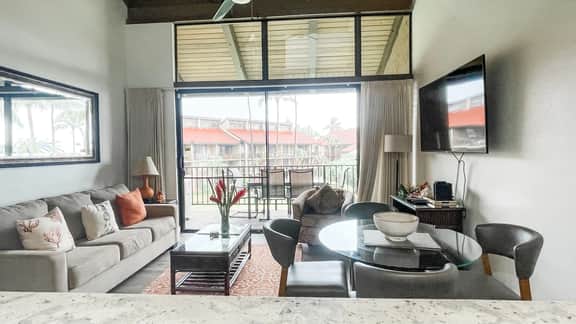 Two Bd Partial Ocean, AC,wifi, Hot tub, Pool B308