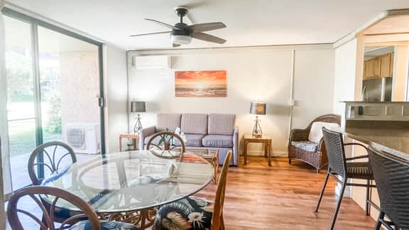 Two Bd Grd Fl, AC, wifi, hot tub, pool  C101