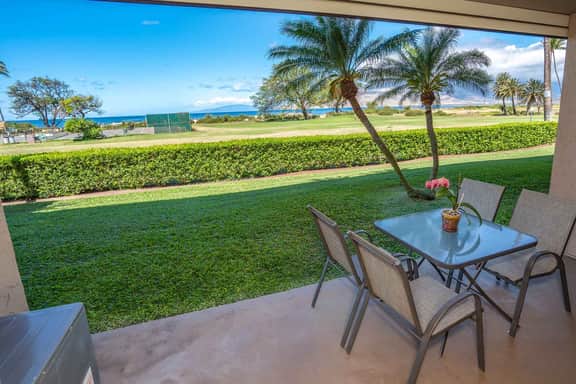 Deluxe One BD Ocean, AC, Wifi, pool  D105