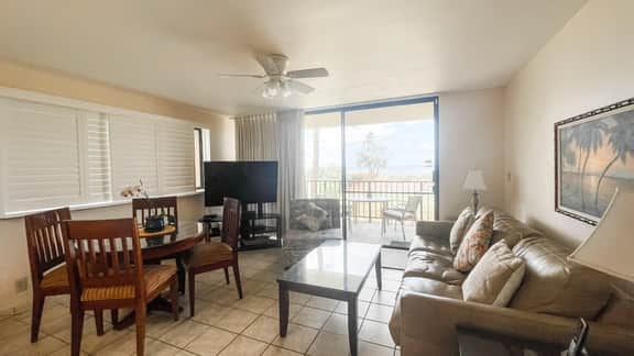 Corner One BD Ocean,  AC,wifi, pool D201