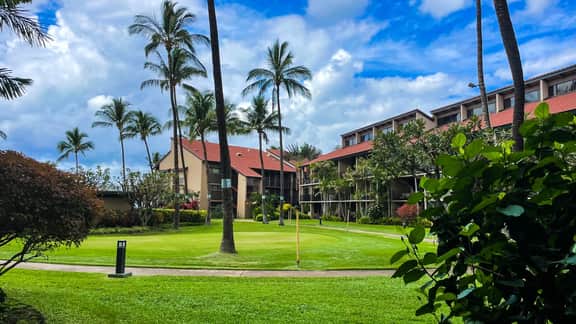 One Bd Grd Fl, AC, wifi, Pool, Hot Tub, C109
