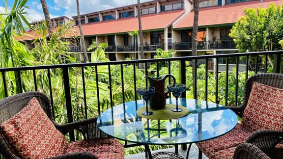 3 BD, Sleeps 8, Wifi, Pool, Hot Tub C311
