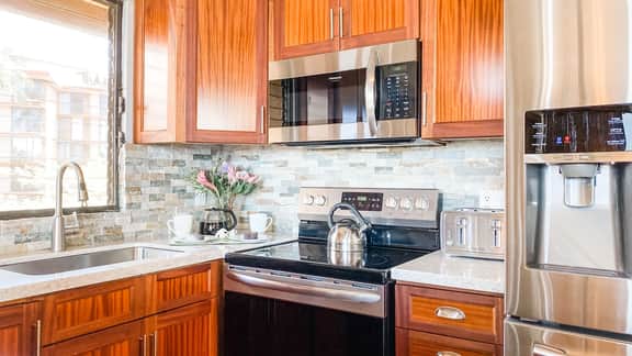 Two Bd Ocean View, wifi, Pool, Hot Tub A308