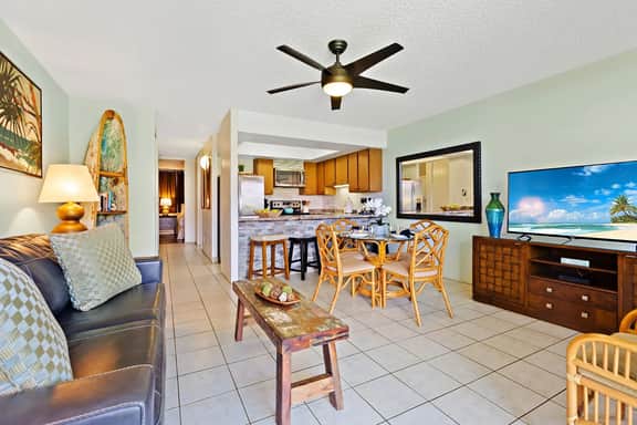 One Bd, GREAT price, wifi, pool, hot tub B204