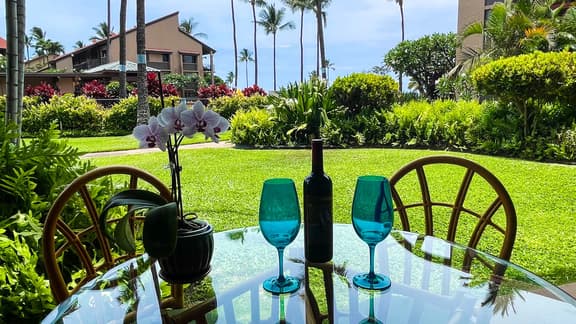 One Bd Grd Fl, wifi, pool, hot tub  B111