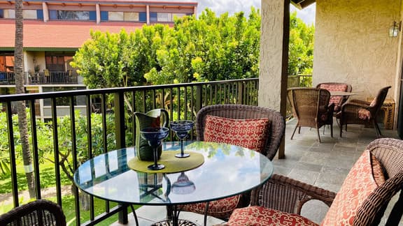 3 BD, Sleeps 8, Wifi, Pool, Hot Tub C311