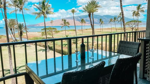 Two Bd Ocean View, AC, wifi, pool, hot tub A305